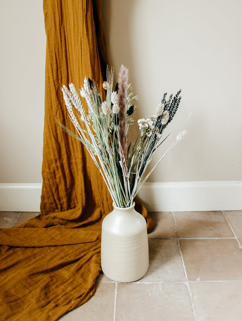 Droogboeket Night fall - Droogbloemen boeket pampas pluimen neutrals lavendel zwarte phalaris - Zwart veldboeket - Flowers to stay