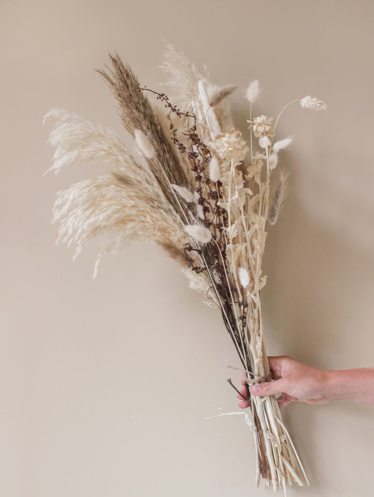 Droogbloemen boeket enstijl - Neutrals boeket - Witte pampas pluimen - Droogboeketten