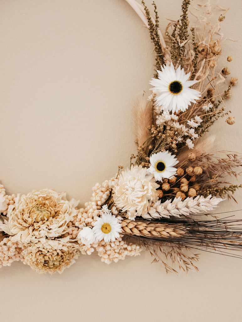 Gedroogde bloemenkrans Neutral Wood - Droogbloemen kransen - Beige - Flowers to stay